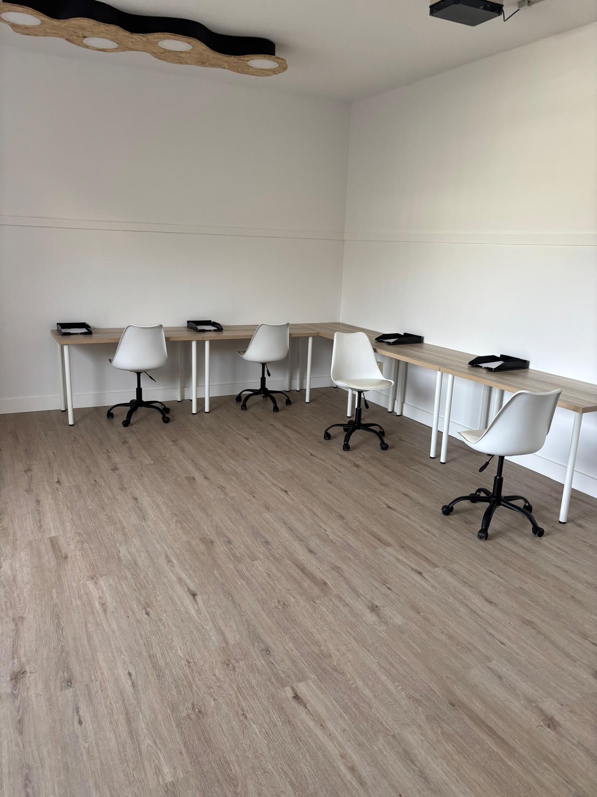 b922e6cb-b4c5-48b3-814c-666b50ef4d5b