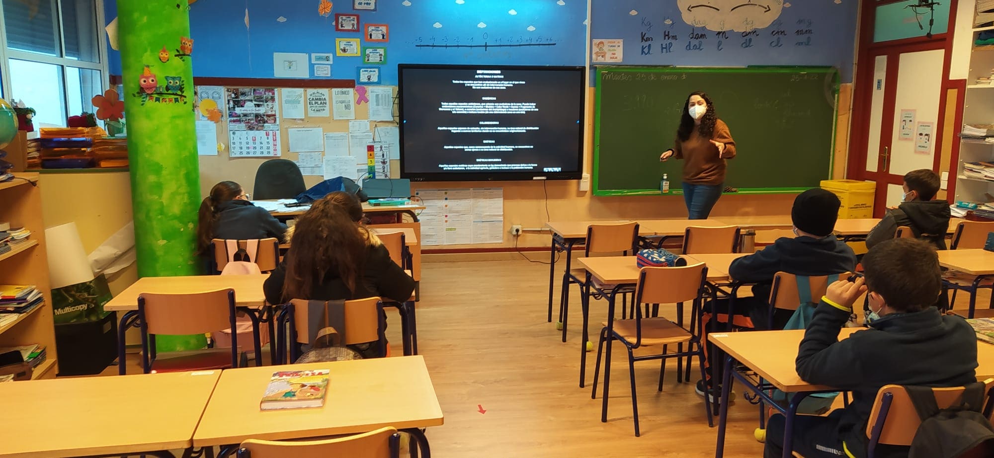 El Ayuntamiento organiza charlas en los colegios para sensibilizar sobre el riesgo de las mascotas exóticas en Canarias El Ayuntamiento organiza charlas en los colegios para sensibilizar sobre el riesgo de las mascotas exóticas en Canarias