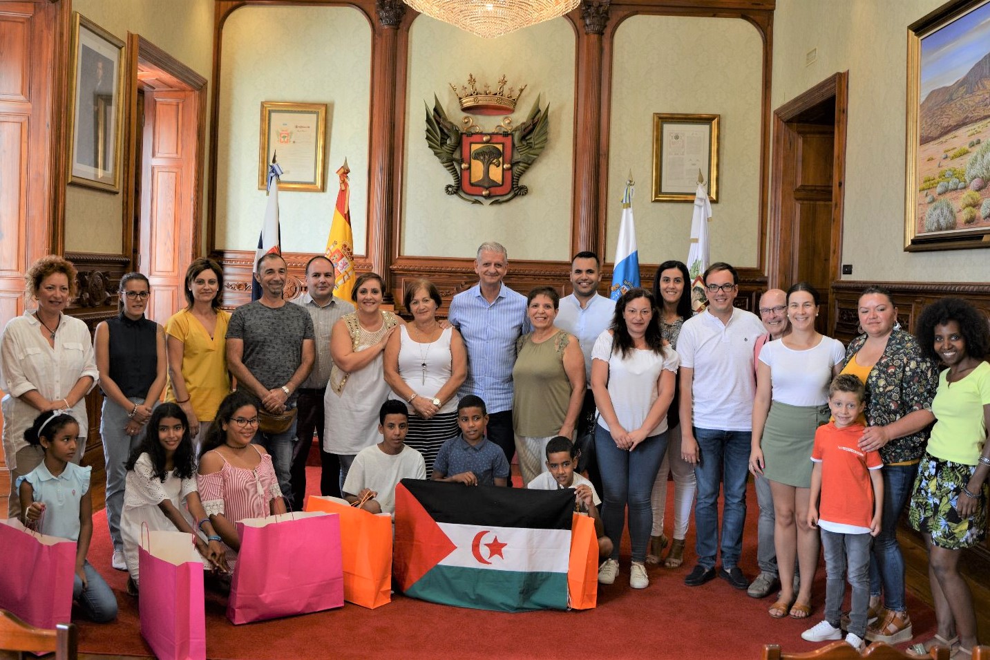 Recepción a los niños saharauis que se hospedan en el norte   