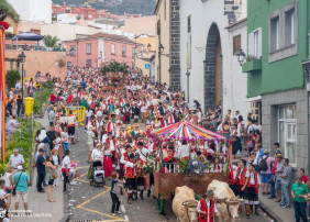  Miles de personas participan en la Romería de San Isidro en La Orotava, “la fiesta más bonita que hay en Canarias”