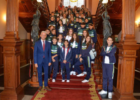 RECEPCIÓN A ALUMNOS DEL COLEGIO NUESTRA SEÑORA DEL BUEN CONSEJO DE ICOD DE LOS VINOS