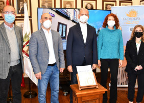 La entidad continúa con los seminarios, proyectos escolares, rutas histórico-científicas, exposiciones, y ahora suma la publicación de la nueva revista Meridiano Cero