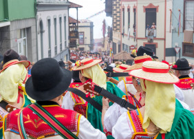 Este domingo se celebra la Romería de La Orotava, la más bonita de Canarias  