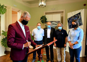 El Parque Cultural Doña Chana acoge una pequeña exposición de Otazzo