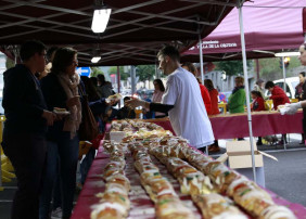 EL ROSCÓN DE REYES SUPERÓ LAS EXPECTATIVAS, ALCANZANDO LOS 310 METROS Y 700 KG