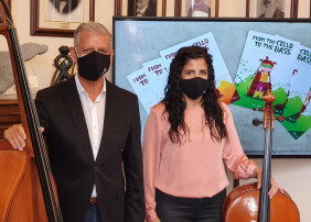 La publicación, obra de Paula Hernández-Dionis, plasma una investigación de la Escuela Municipal de Música y Danza y es pionera en la enseñanza simultánea del violonchelo y el contrabajo